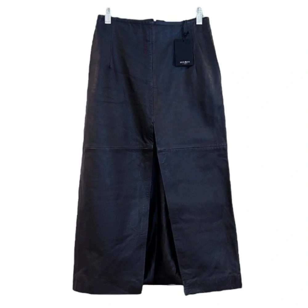 Sold - Picture 2 of 10